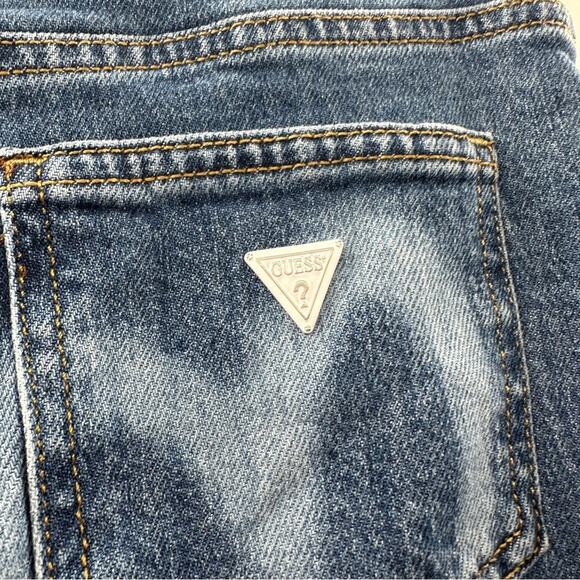 GUESS Heart Print Mom Jeans Girls' Size 16 Medium Wash 5 Pocket Big Girls Denim - Picture 5 of 11